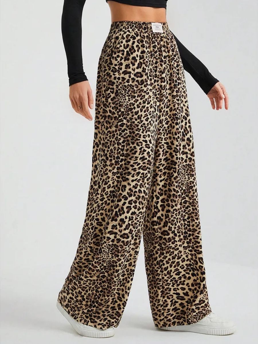 Leopard Print Wide-Leg Sweatpants