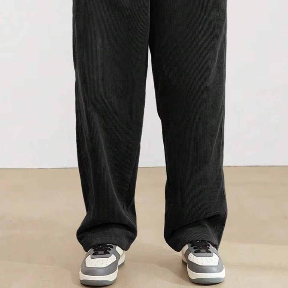 Men’s Corduroy Wide-Leg Trouser