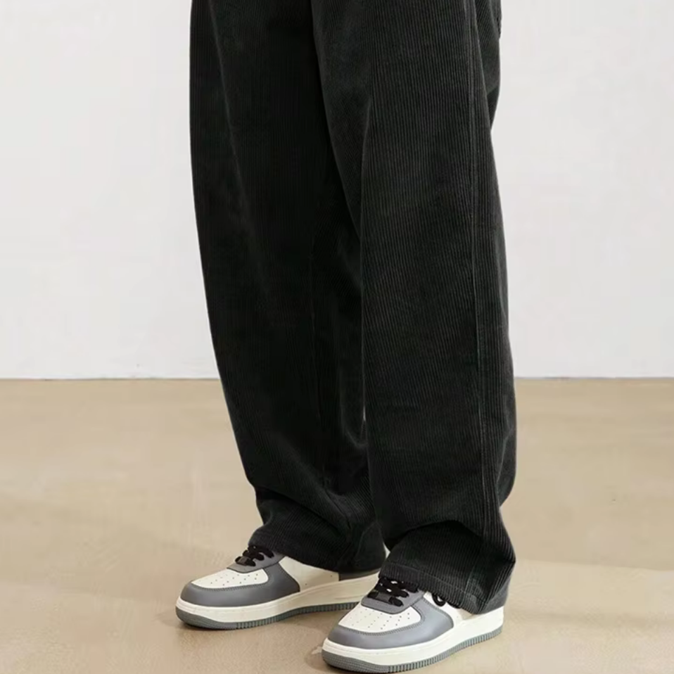 Men’s Corduroy Wide-Leg Trouser