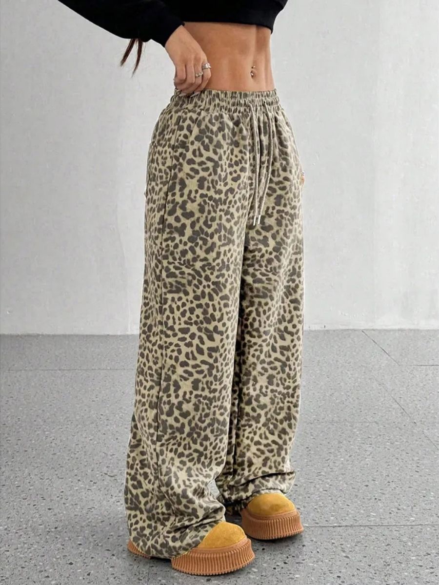 Leopard Print Wide-Leg Sweatpants